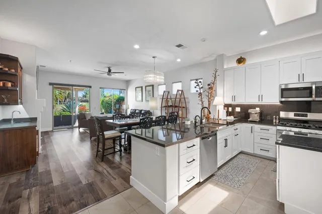 $3,400 | 105 North Kavenish Drive, Rancho Mirage, CA 92270