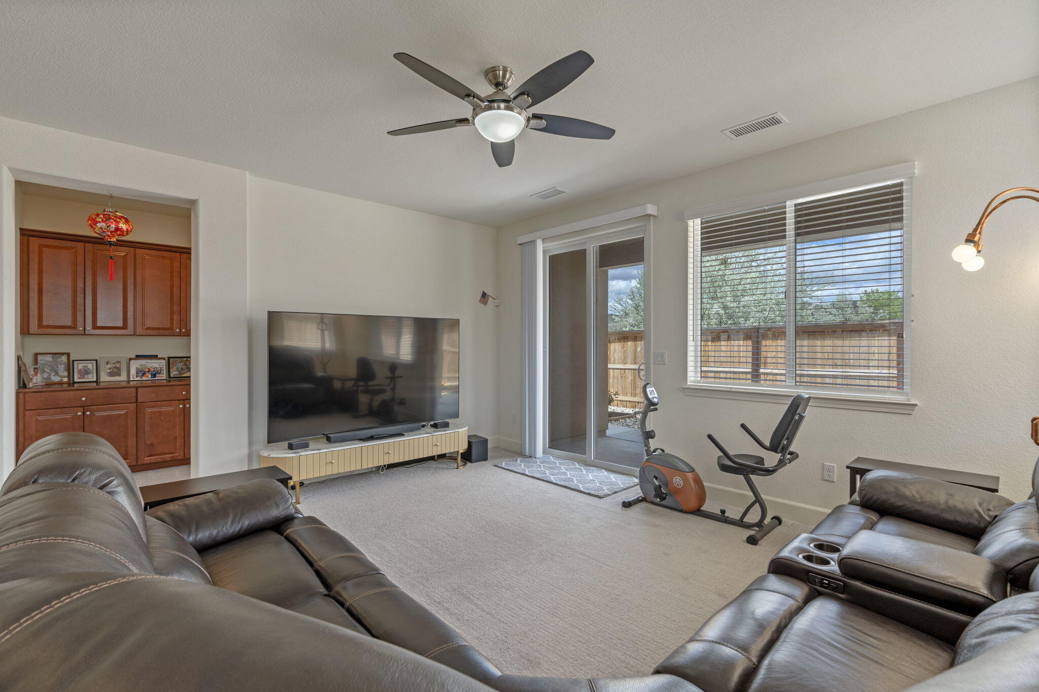 7480 Souverain Lane Reno, NV 89506 - Photo 14 of 32 9-web-or-mls-DSC04908