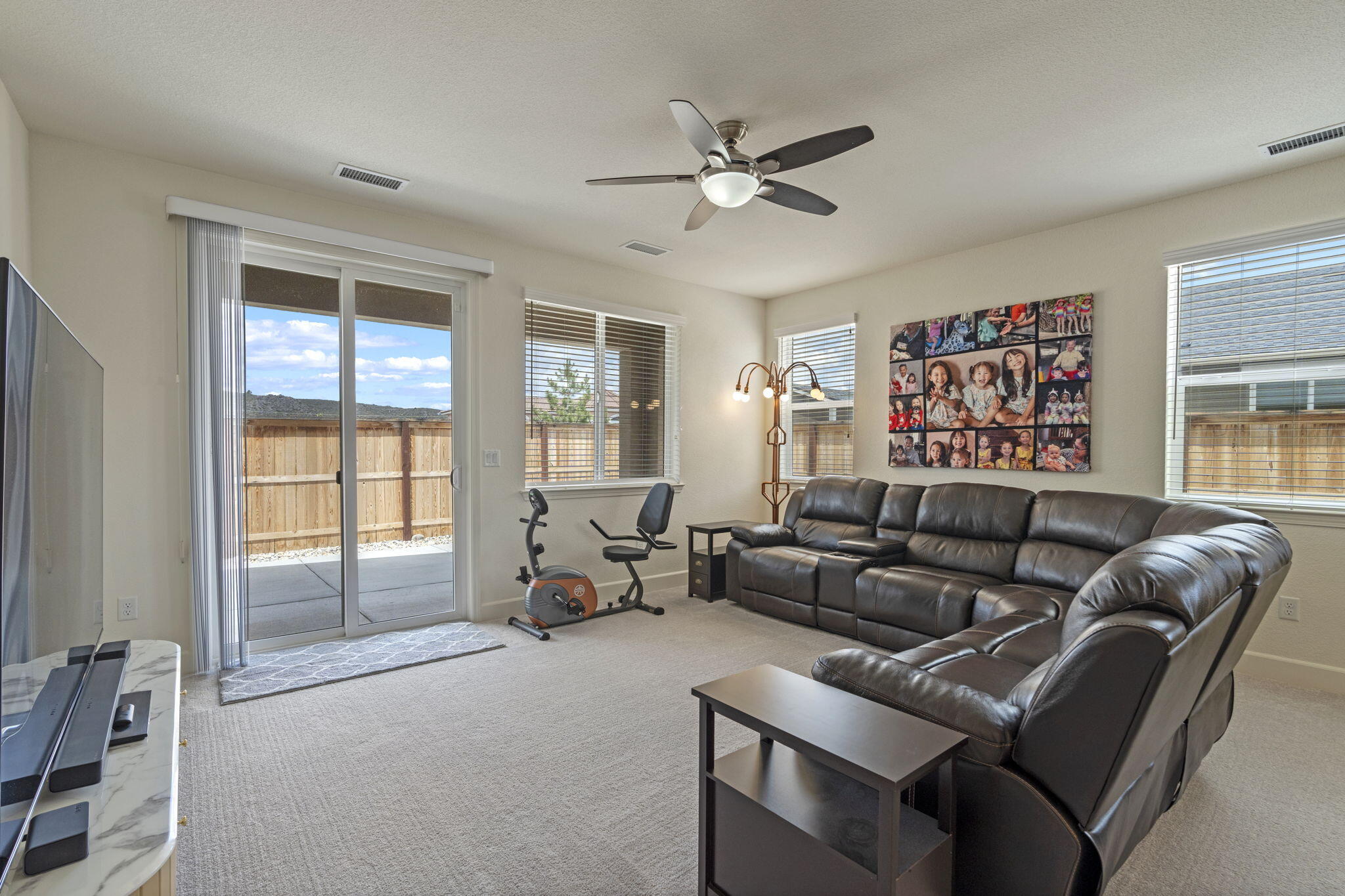 7480 Souverain Lane Reno, NV 89506 - Photo 17 of 32 7-web-or-mls-DSC04898