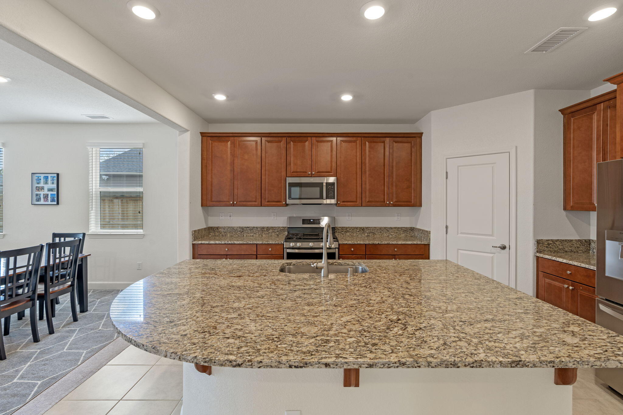 7480 Souverain Lane Reno, NV 89506 - Photo 10 of 32 13-web-or-mls-DSC04873