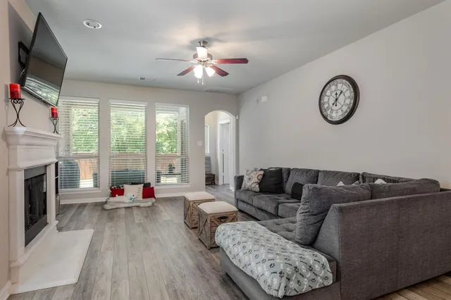 $490,000 | 1251 Montgomery Way, Lantana, TX 76226