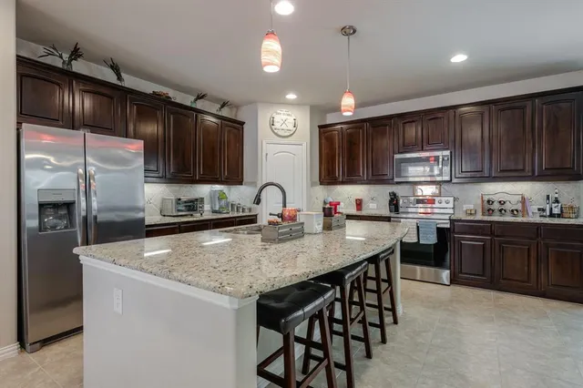 $490,000 | 1251 Montgomery Way, Lantana, TX 76226