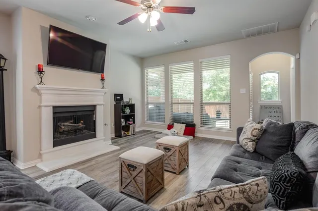 $490,000 | 1251 Montgomery Way, Lantana, TX 76226