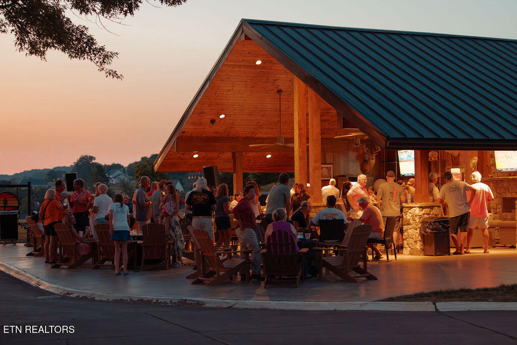 104 Azalea Lane Loudon, TN 37774 - Photo 20 of 34 SunsetSaloon-09 (1)