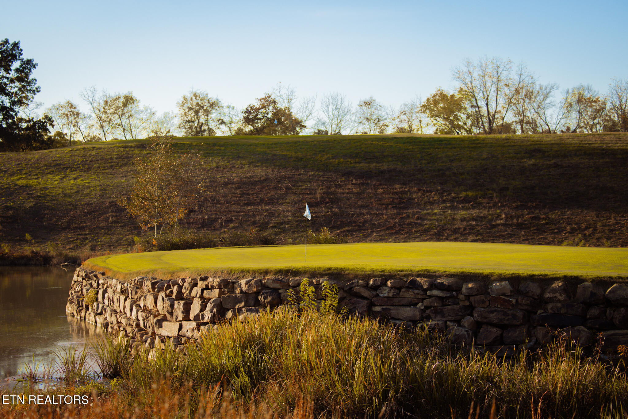 104 Azalea Lane Loudon, TN 37774 - Photo 27 of 34 24.19.23GolfCourseSunset-08