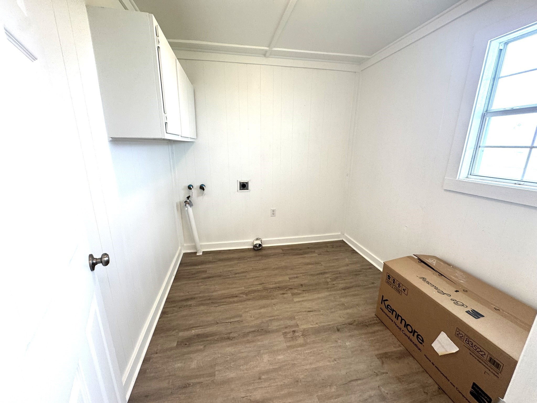 302 2nd Street Palacios, TX 77465 - Photo 29 of 45 a bathroom with a sink and a mirror