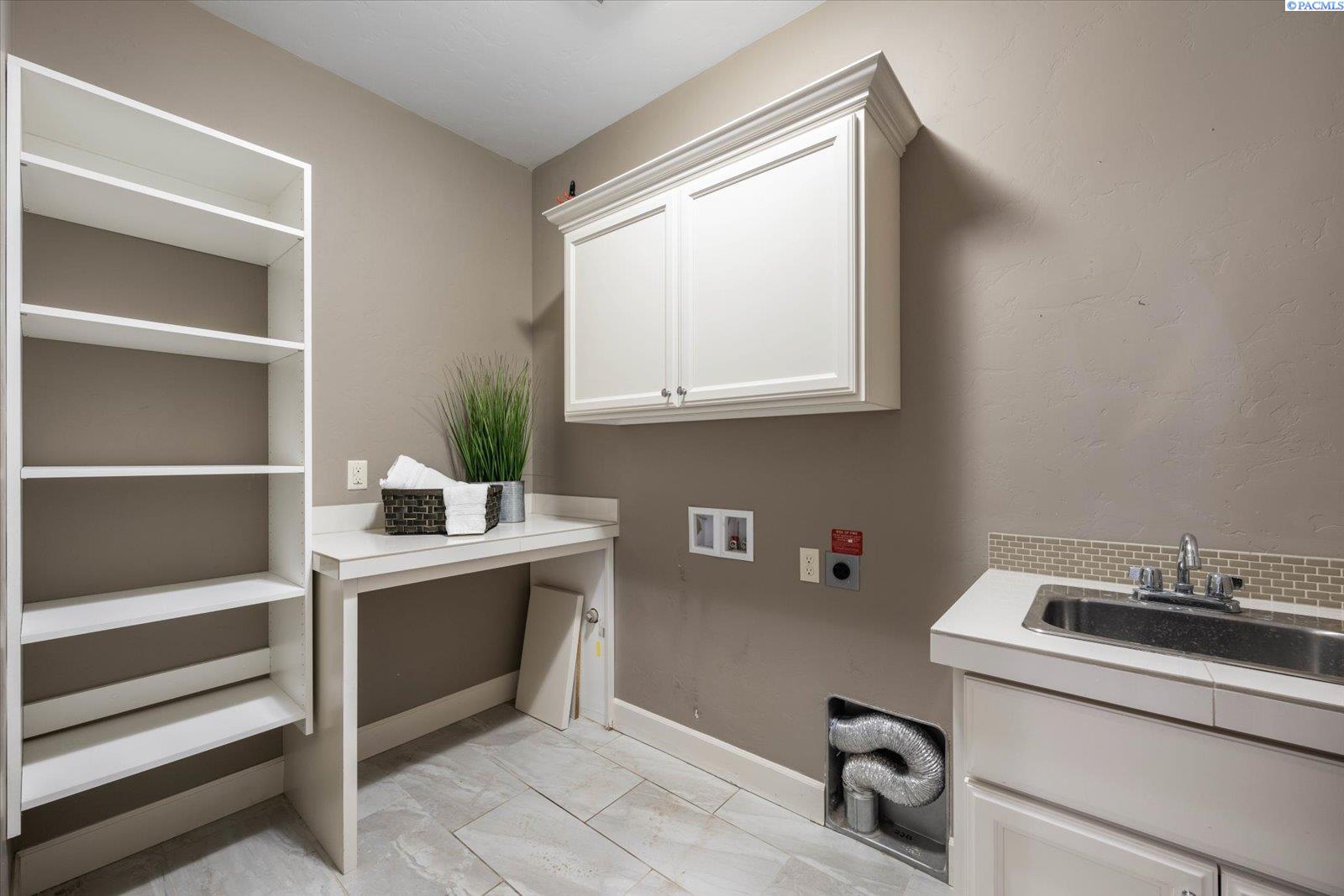 74204 East Reata Road Kennewick, WA 99338 - Photo 30 of 49 Gallery Image 30