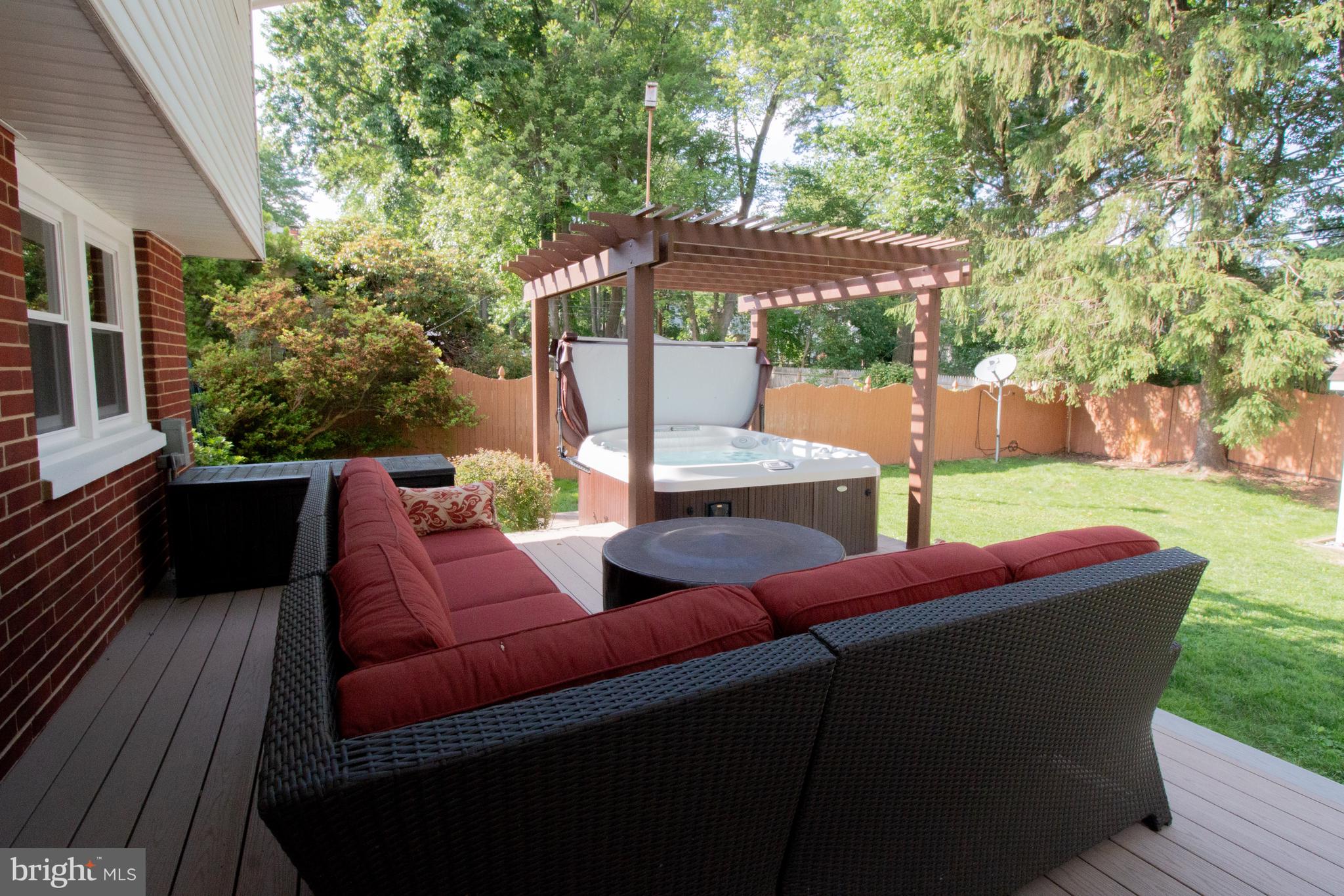 1411 Carson Road Wilmington, DE 19803 - Photo 33 of 36 Relaxing seating section