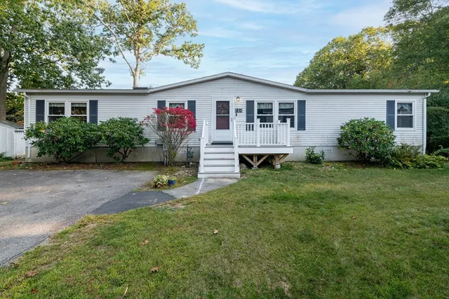 $299,999 | 20 Birch Street, Rockland, MA 02370