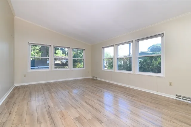 $299,999 | 20 Birch Street, Rockland, MA 02370