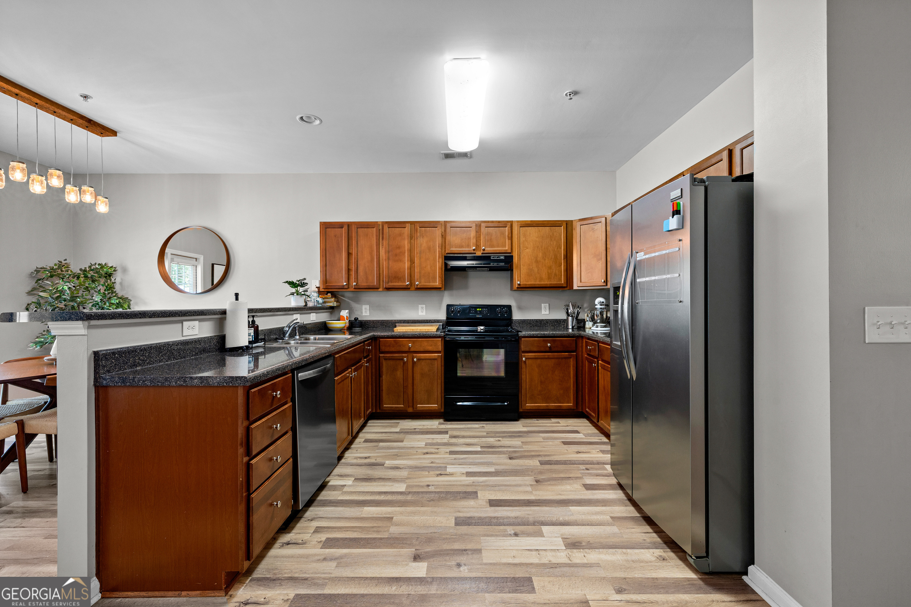 147 Granite Way Newnan, GA 30265 - Photo 10 of 29