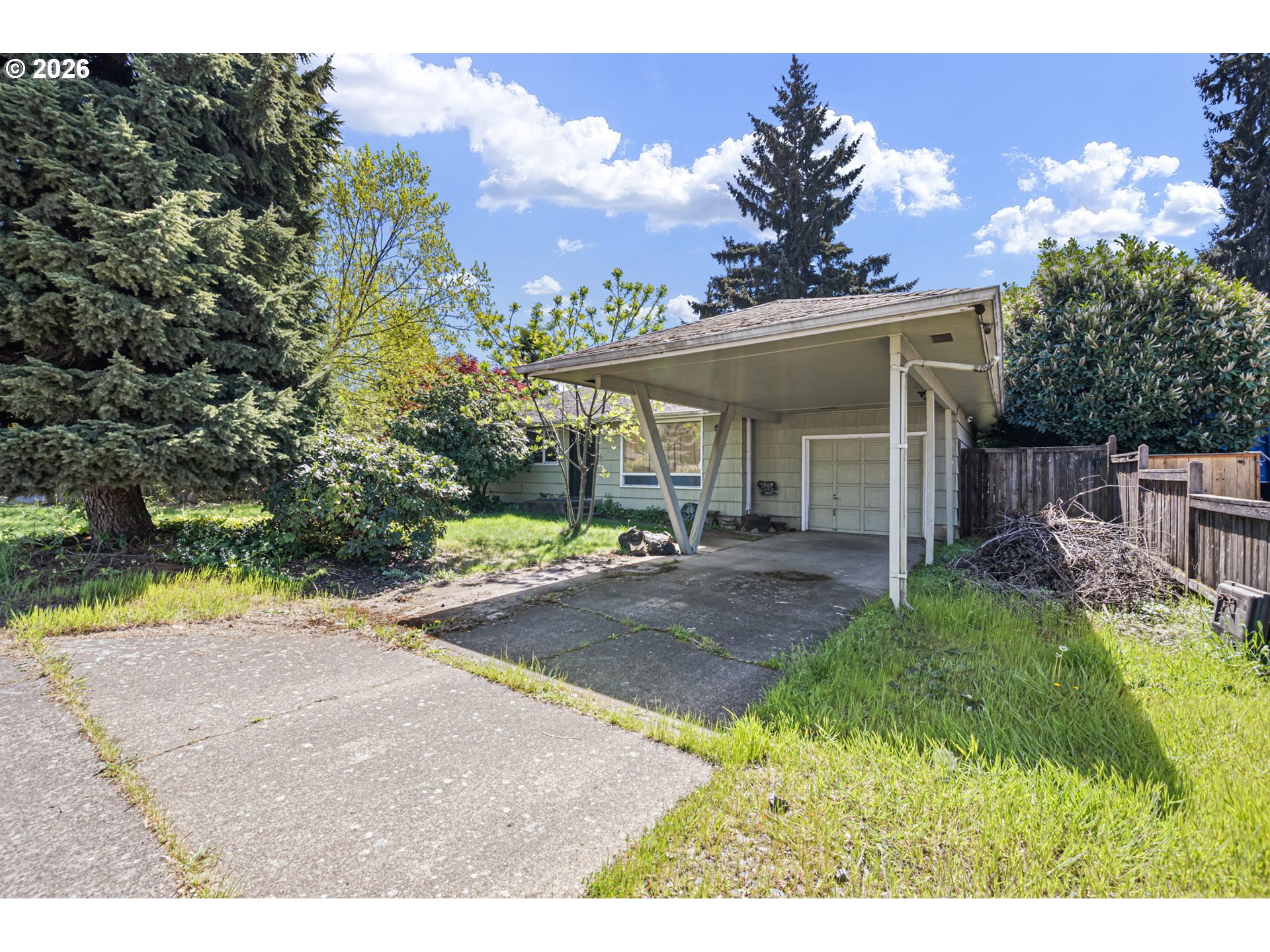 1550 Green Acres Road Eugene, OR 97408 - Photo 2 of 19