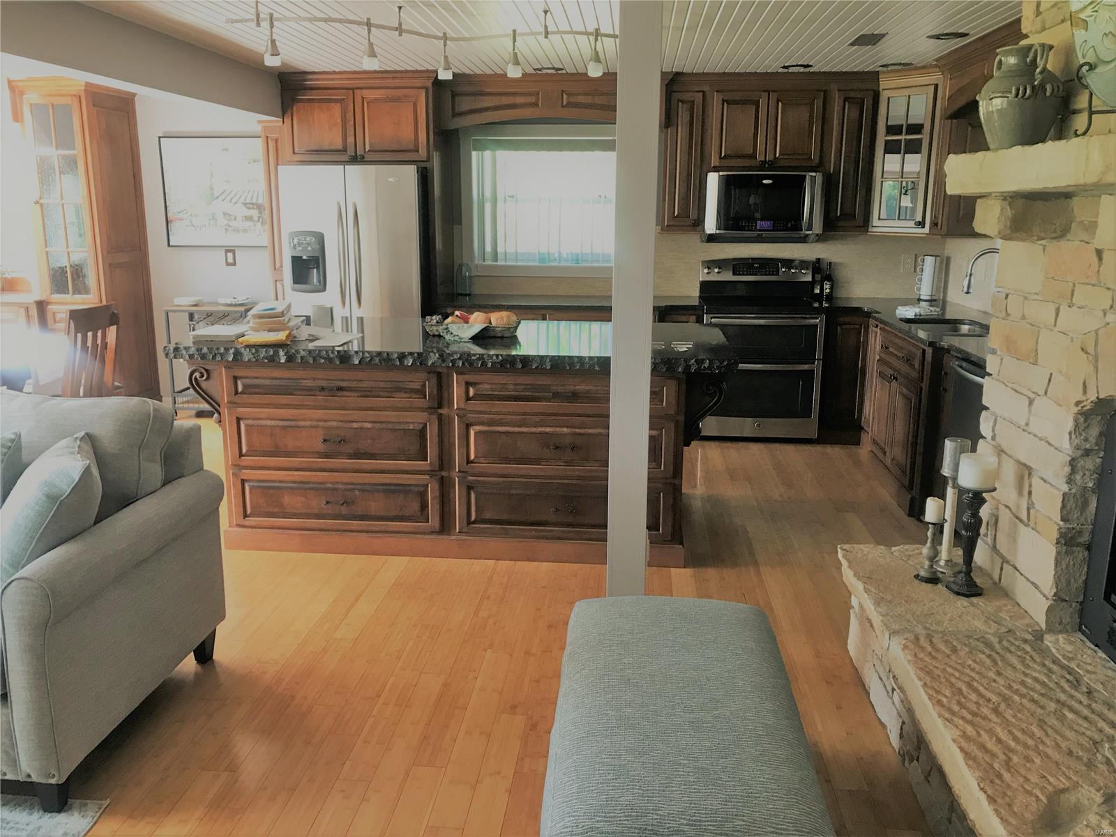 12330 State Rte V Rolla, MO 65401 - Photo 11 of 57