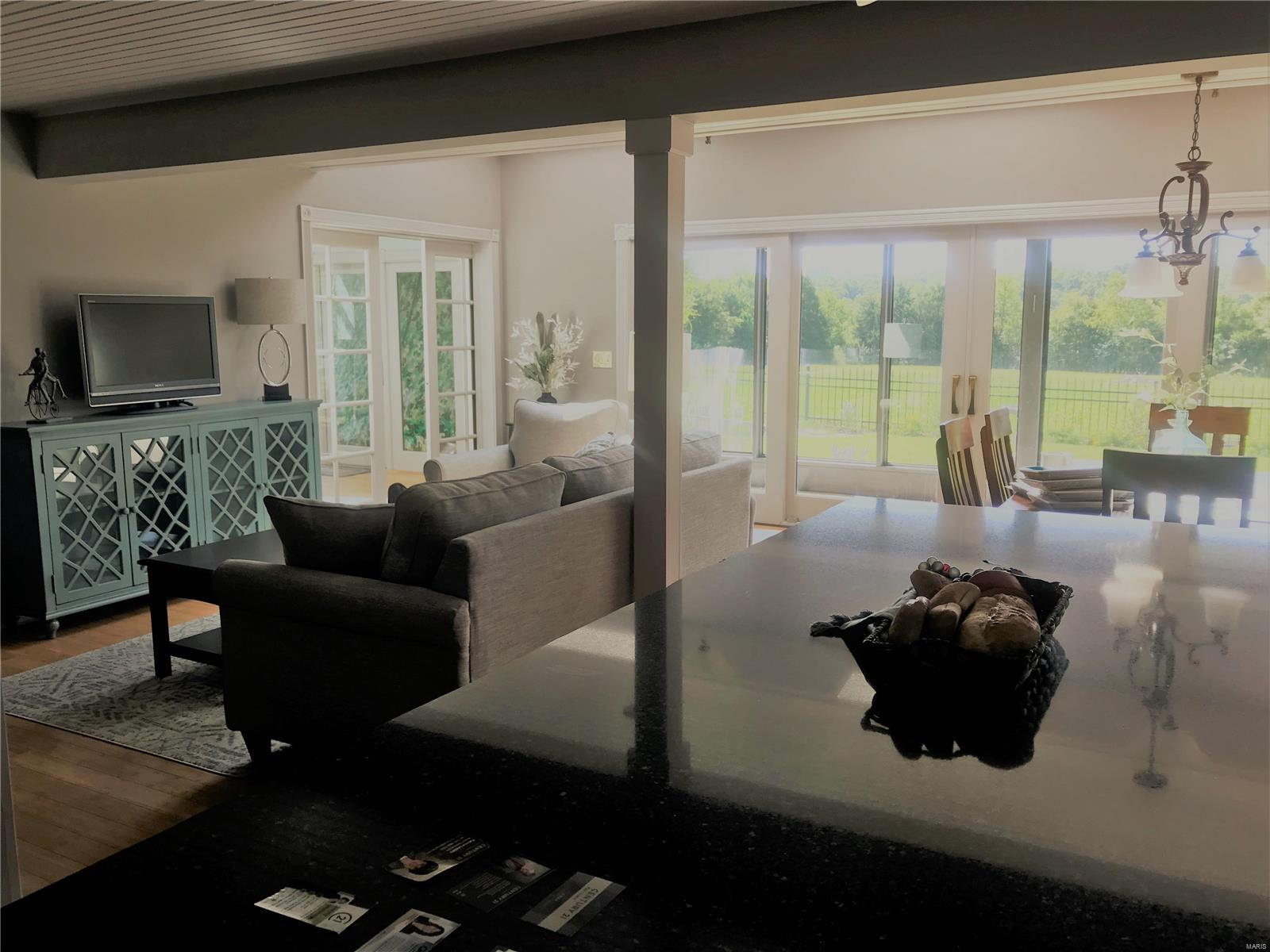 12330 State Rte V Rolla, MO 65401 - Photo 17 of 57