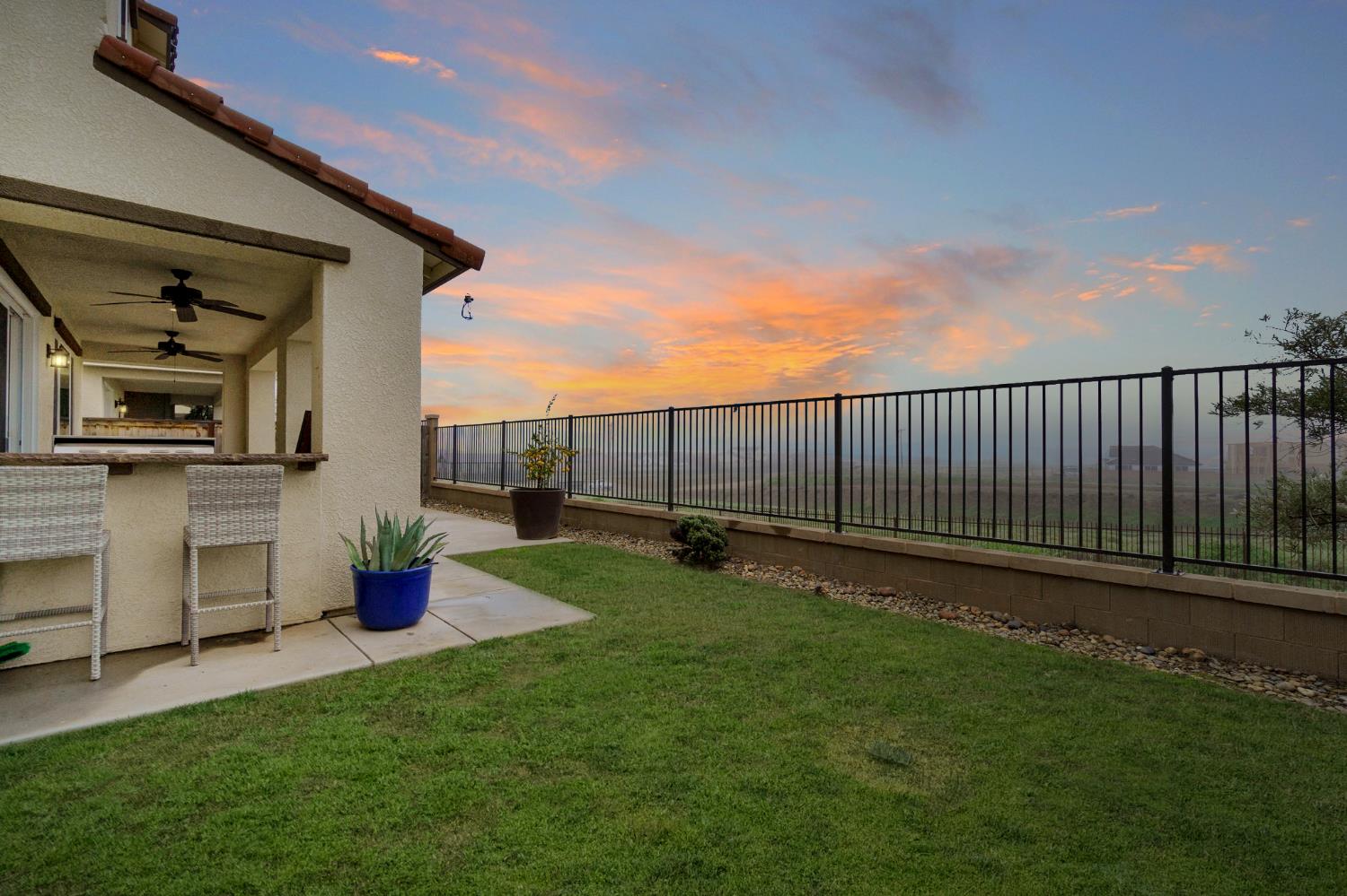 4240 Hillside Road Madera, CA 93636 - Photo 9 of 37