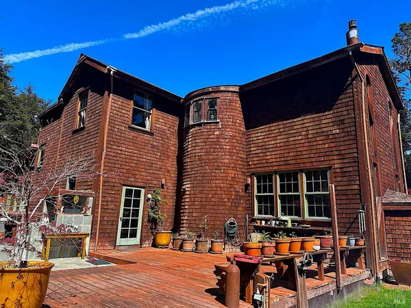 $1,095,000 | 10360 Gary Lane, Mendocino, CA 95460