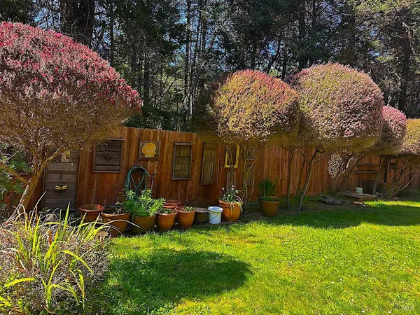 $1,095,000 | 10360 Gary Lane, Mendocino, CA 95460