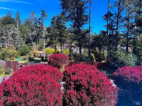 $1,095,000 | 10360 Gary Lane, Mendocino, CA 95460