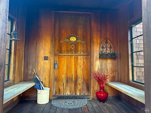 $1,095,000 | 10360 Gary Lane, Mendocino, CA 95460
