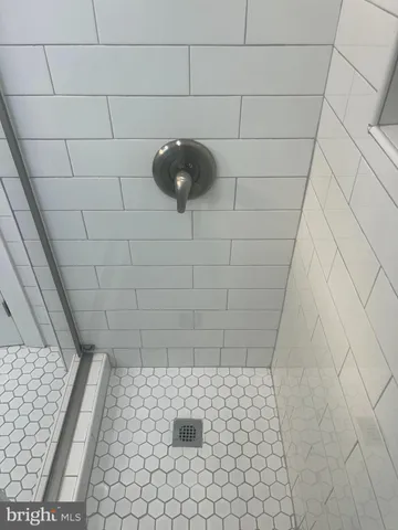 $319,900 | 4052 Locust Lane, Harrisburg, PA 17109