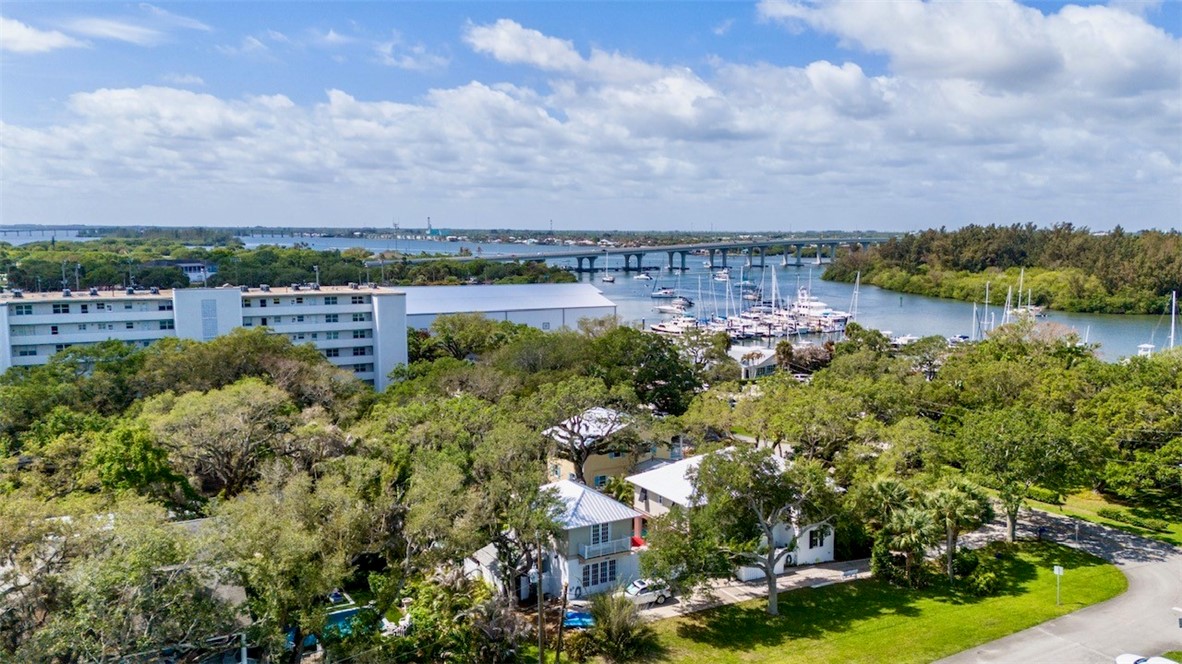 3628 Rio Vista Boulevard Vero Beach, FL 32963 - Photo 28 of 29