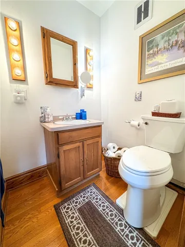 $374,900 | 80 East Main Street, Le Roy, NY 14482