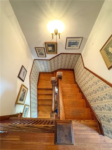 $374,900 | 80 East Main Street, Le Roy, NY 14482