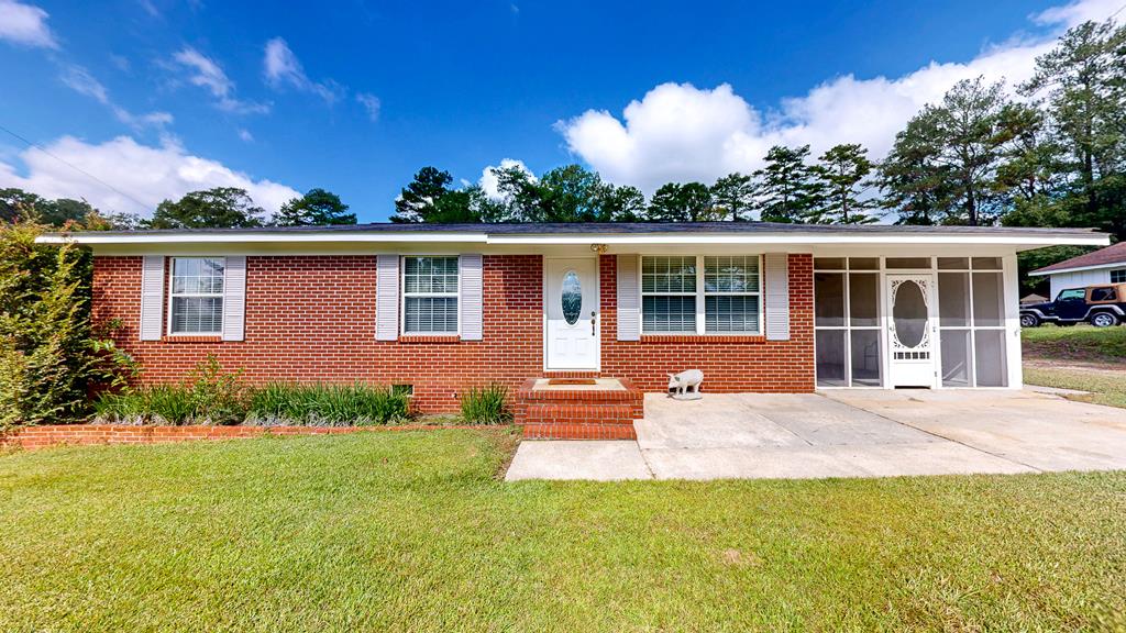 2061 Skipperville Road Ozark, AL 36360 - Photo 1 of 32 Main View