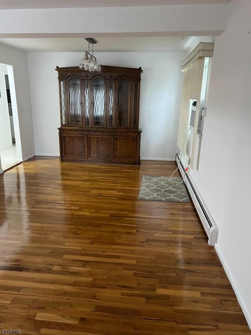 1024 Fanny Street Elizabeth, NJ 07201 - Photo 4 of 8