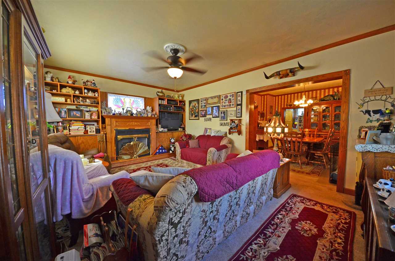 2006 Spring Street Fort Wayne, IN 46808 - Photo 2 of 18