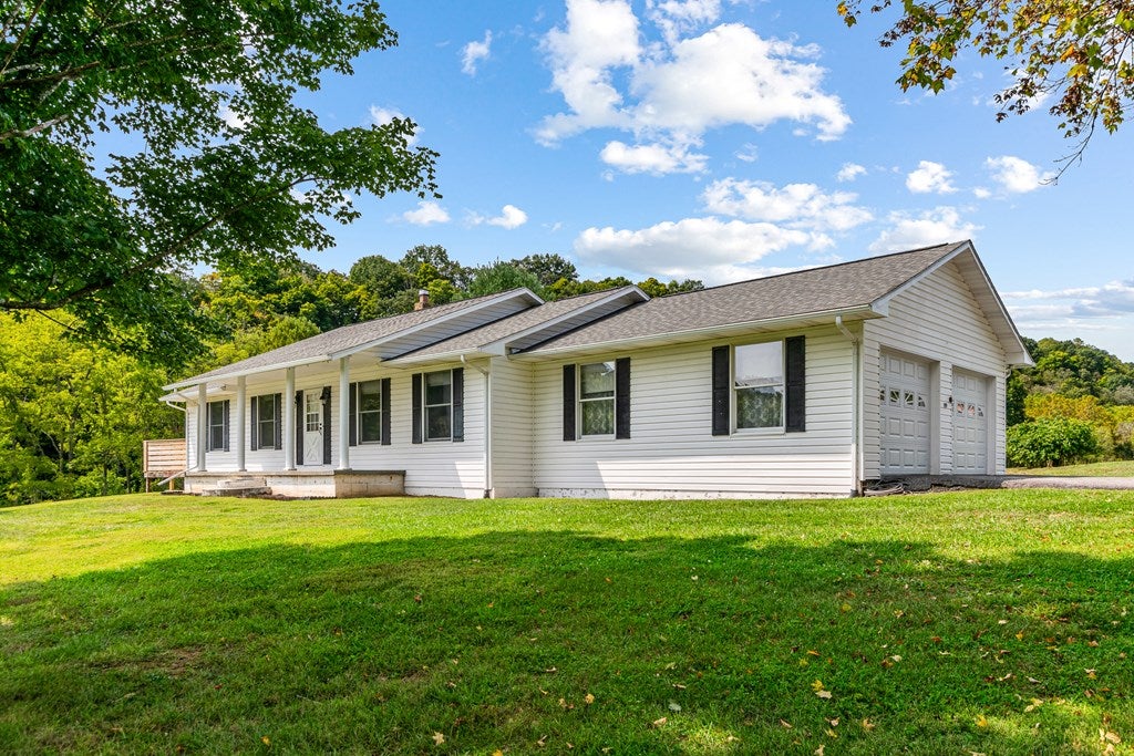 199 Keesling School Road Max Meadows, VA 24360 - Photo 3 of 73 Gallery Image 3