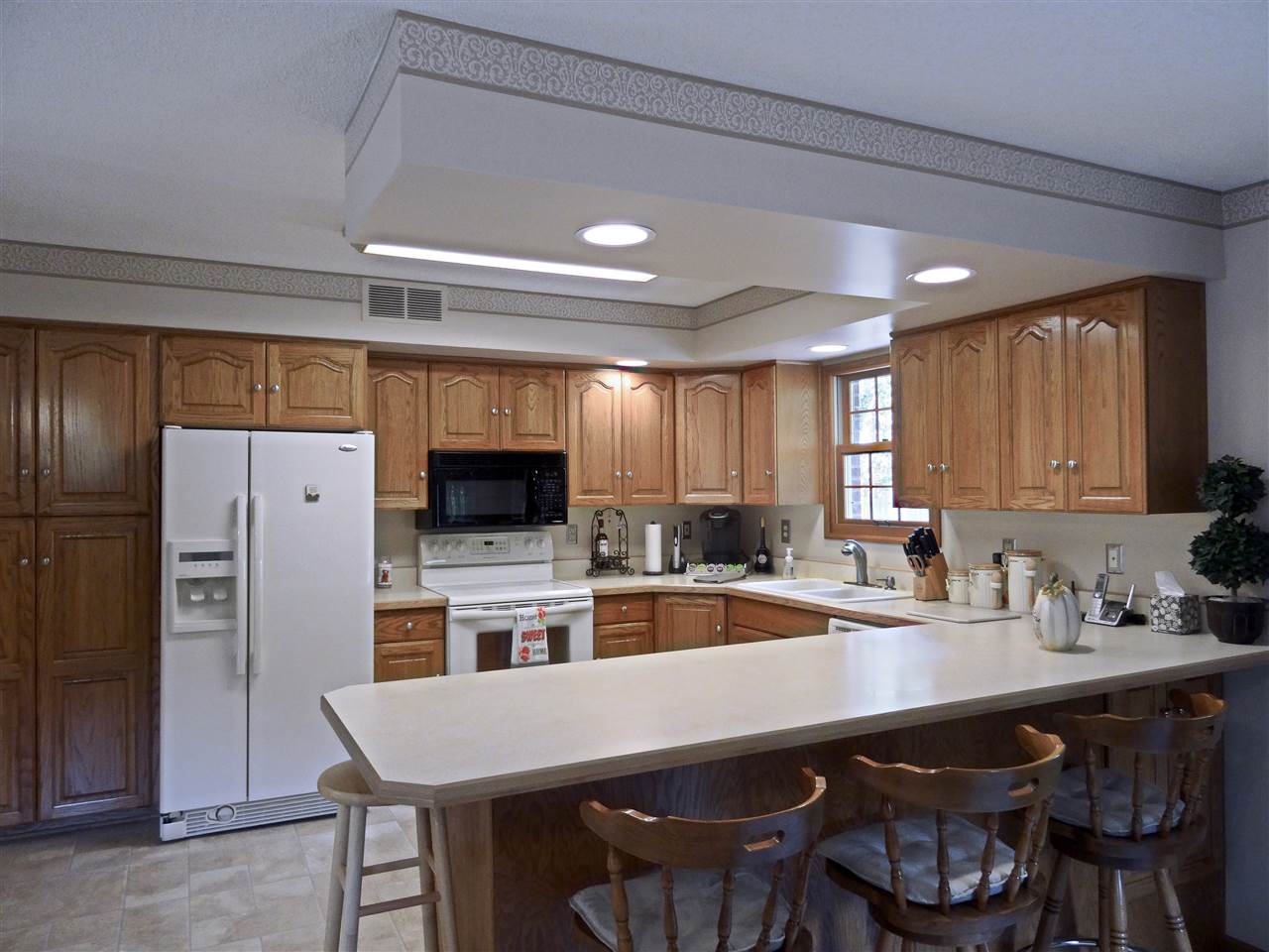 5277 Yankeetown Road Boonville, IN 47601 - Photo 10 of 29 Gallery Image 10