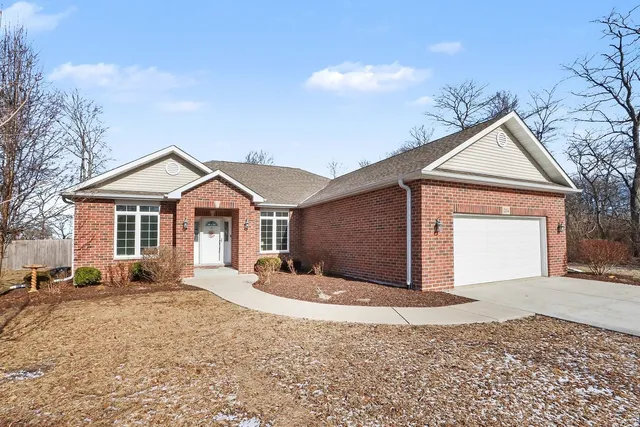 $499,900 | 2114 Kingtree Drive, Morris, IL 60450