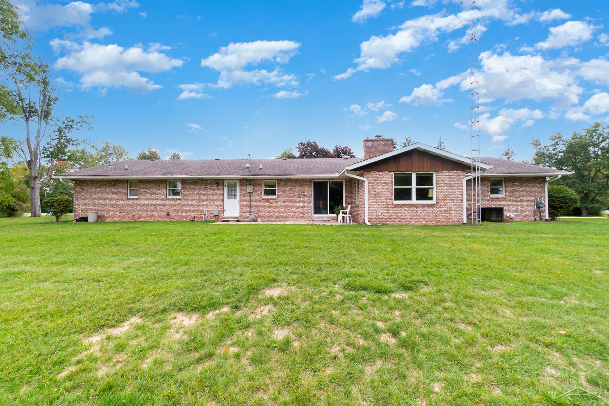 7431 Busch Road Birch Run, MI 48415 - Photo 4 of 27