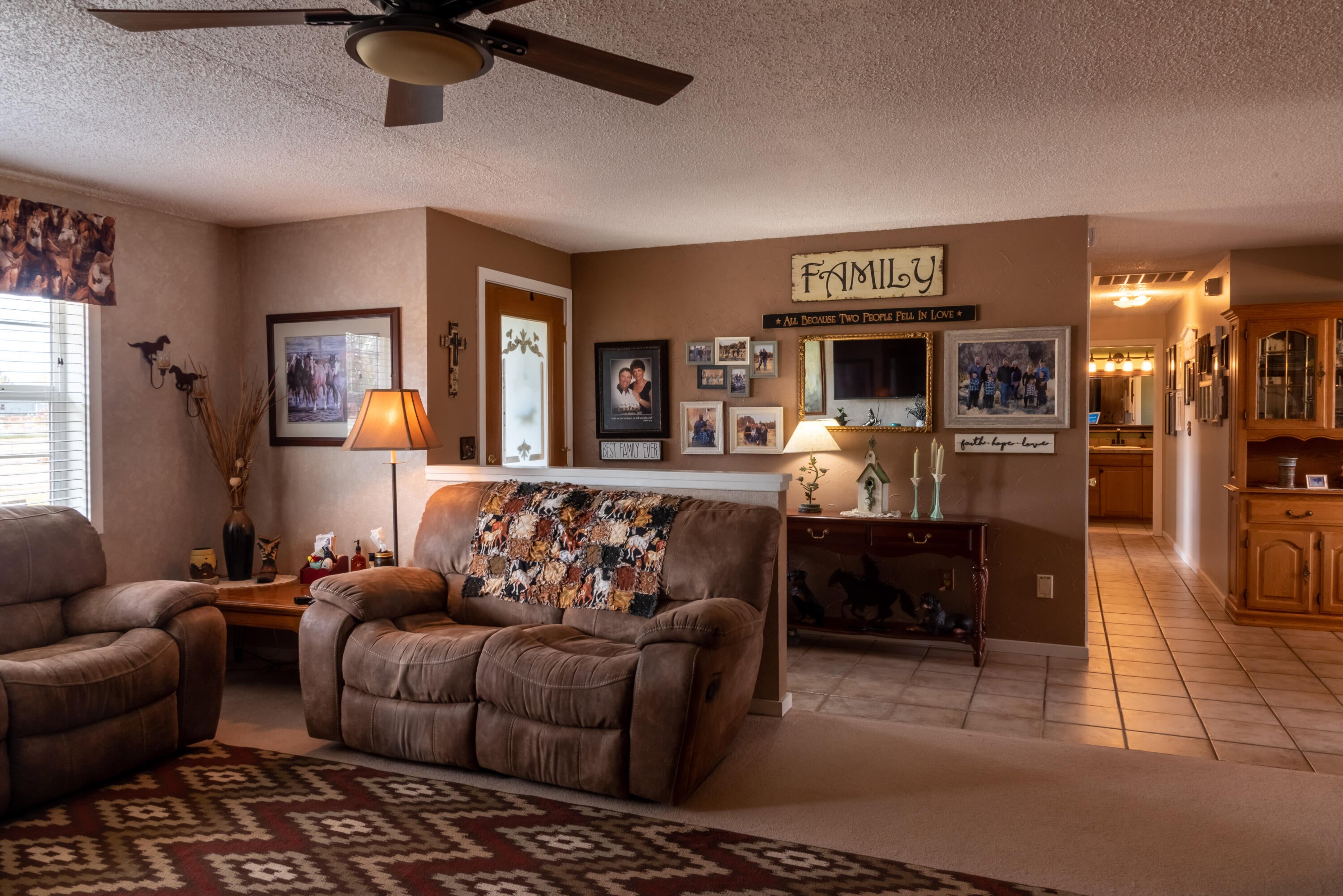 61136 Ropp Lane Bend, OR 97702 - Photo 15 of 75 DSC_5910-HDR