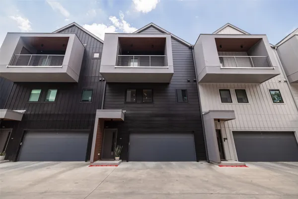 $2,675 | 5924 South Congress Avenue, Unit S132, Austin, TX 78745