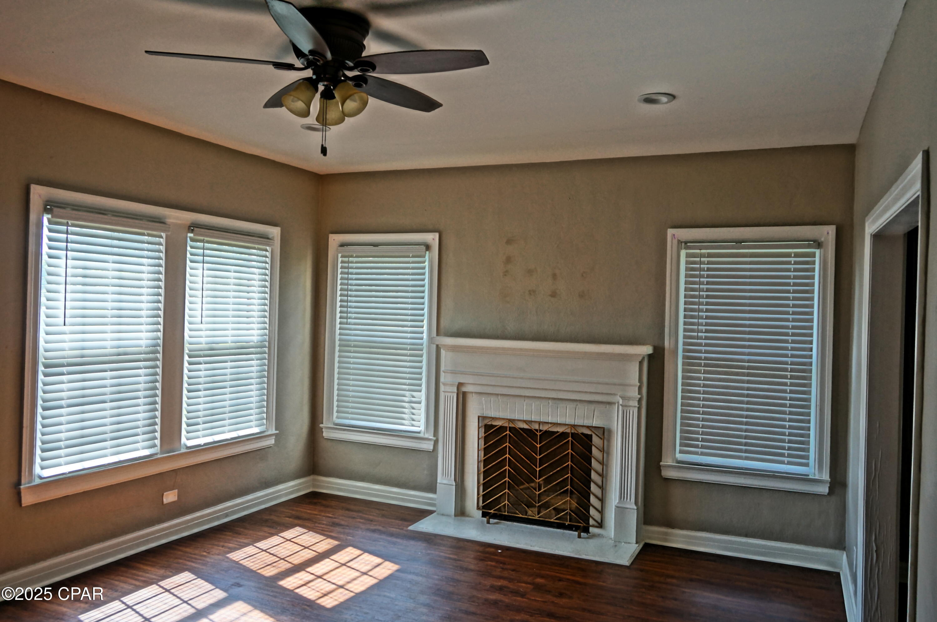 2935 Russ Street Marianna, FL 32446 - Photo 4 of 15