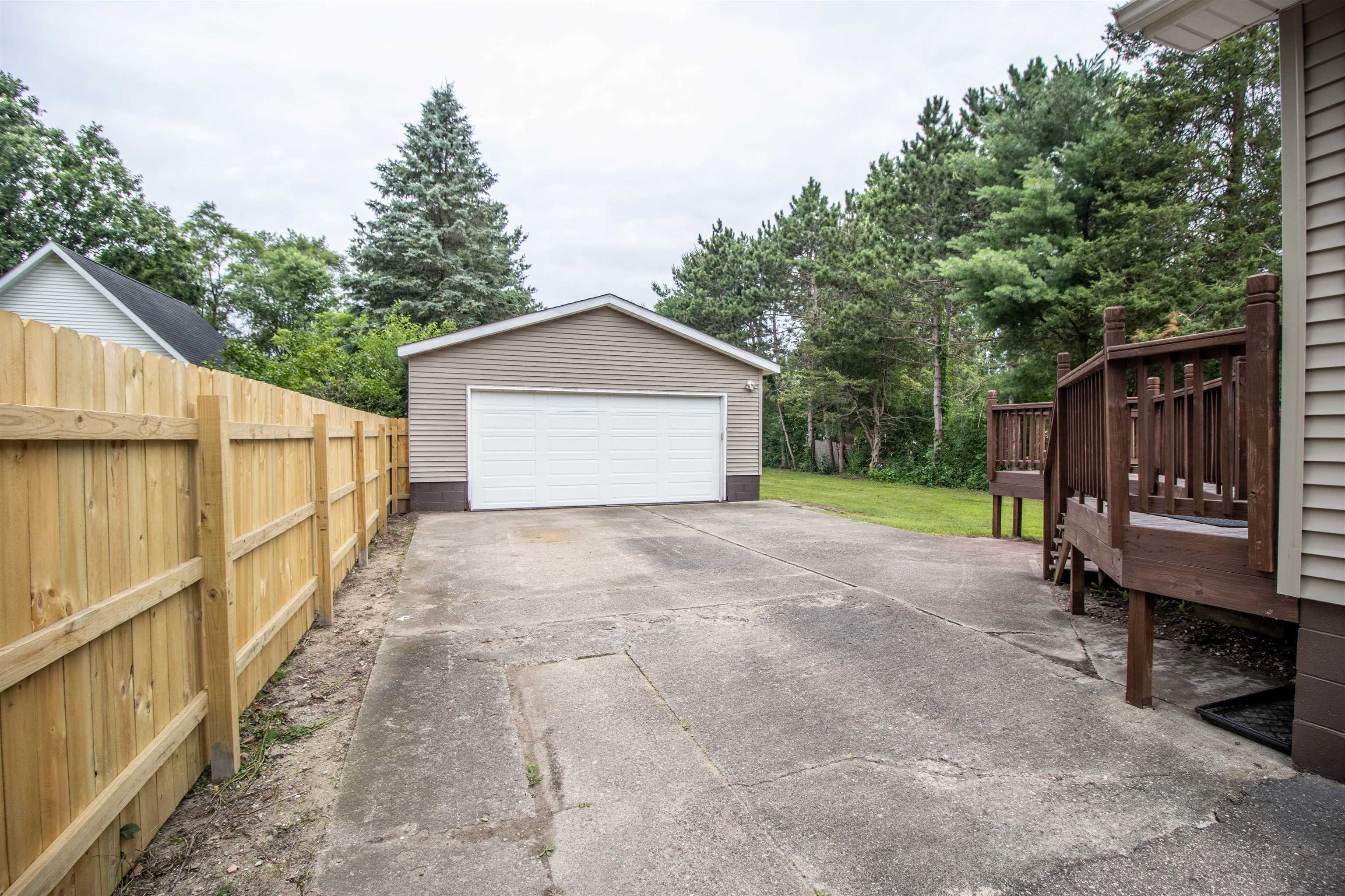 12345 North Clio Road Clio, MI 48420 - Photo 37 of 49 50147669-ea768c01-4694-435b-ad81-effd1c7cd050.JPG