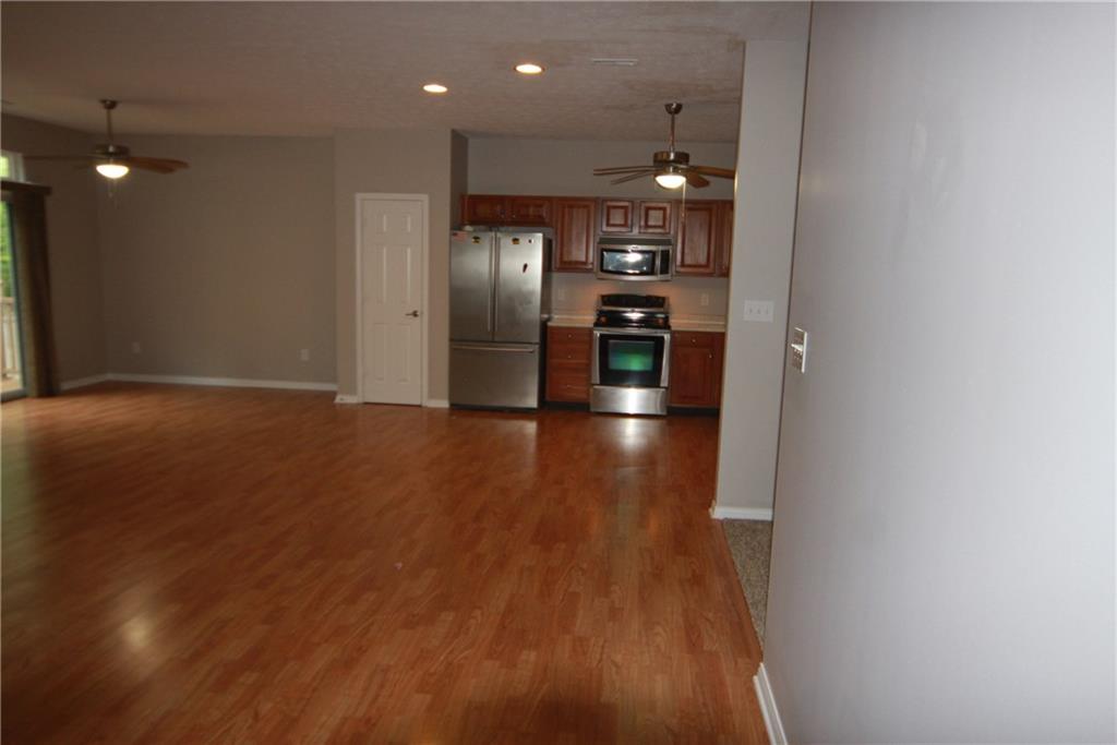 737 Abbey Road Pittsboro, IN 46167 - Photo 22 of 35 Gallery Image 22