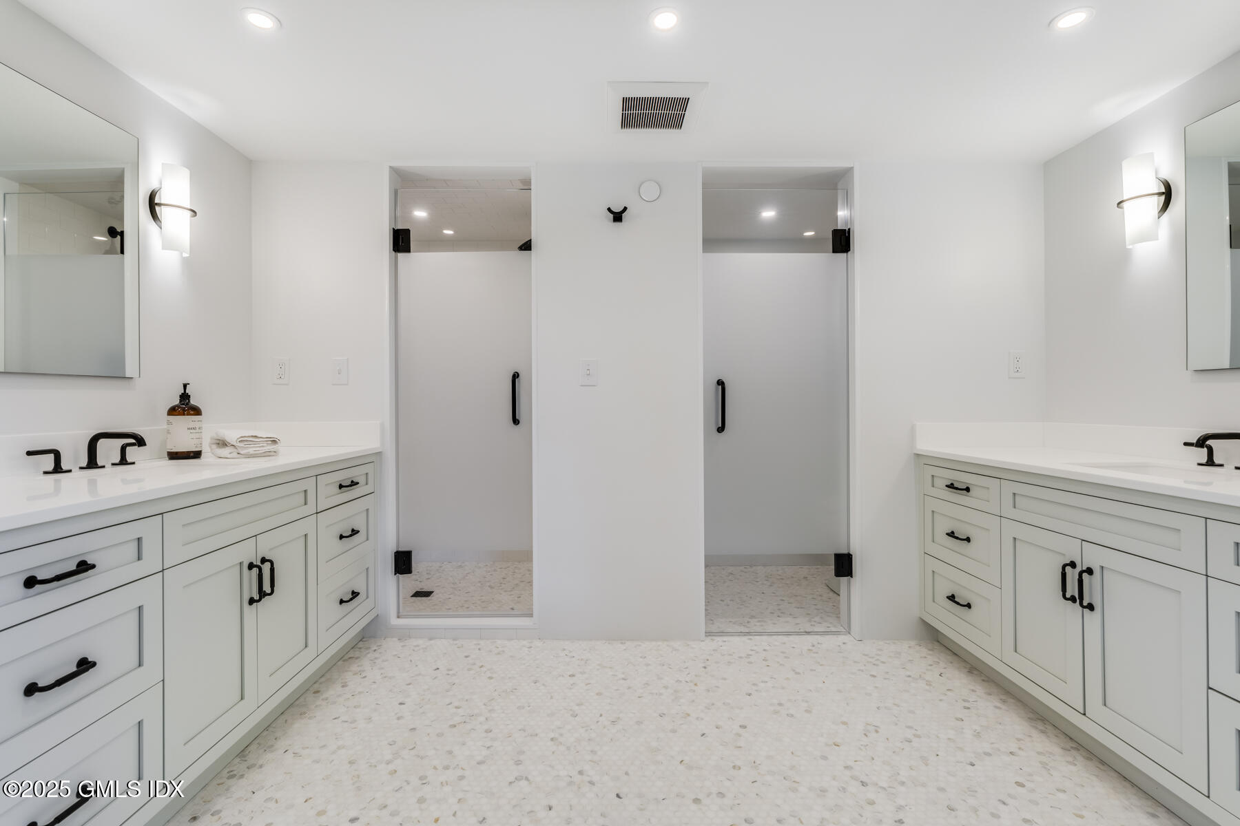 485 Laurel Road New Canaan, CT 06840 - Photo 20 of 40 JJA09432_WEB 2
