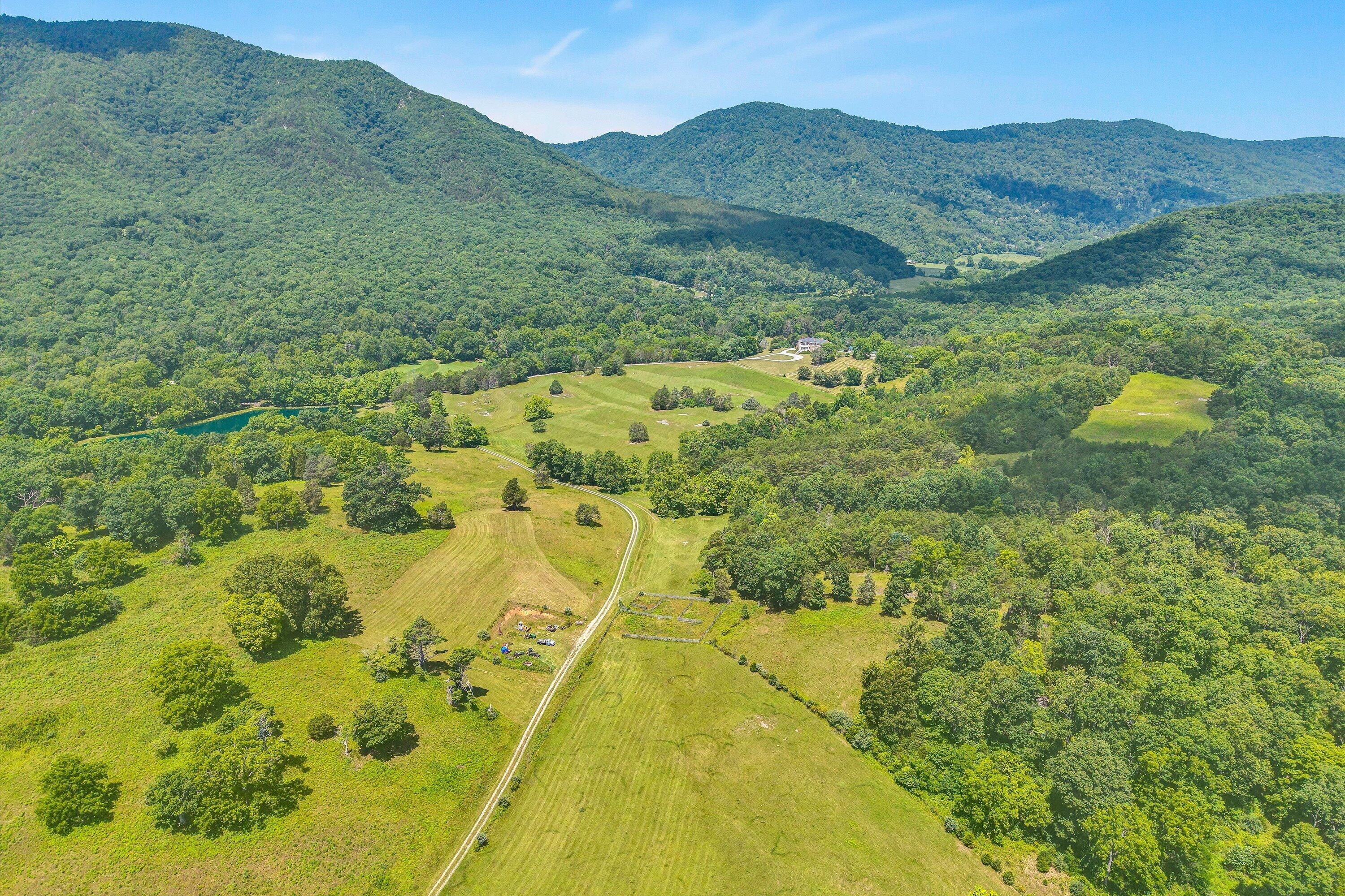 1066 Greyledge Road Buchanan, VA 24066 - Photo 109 of 122 109-DJI_20260701121317_0028