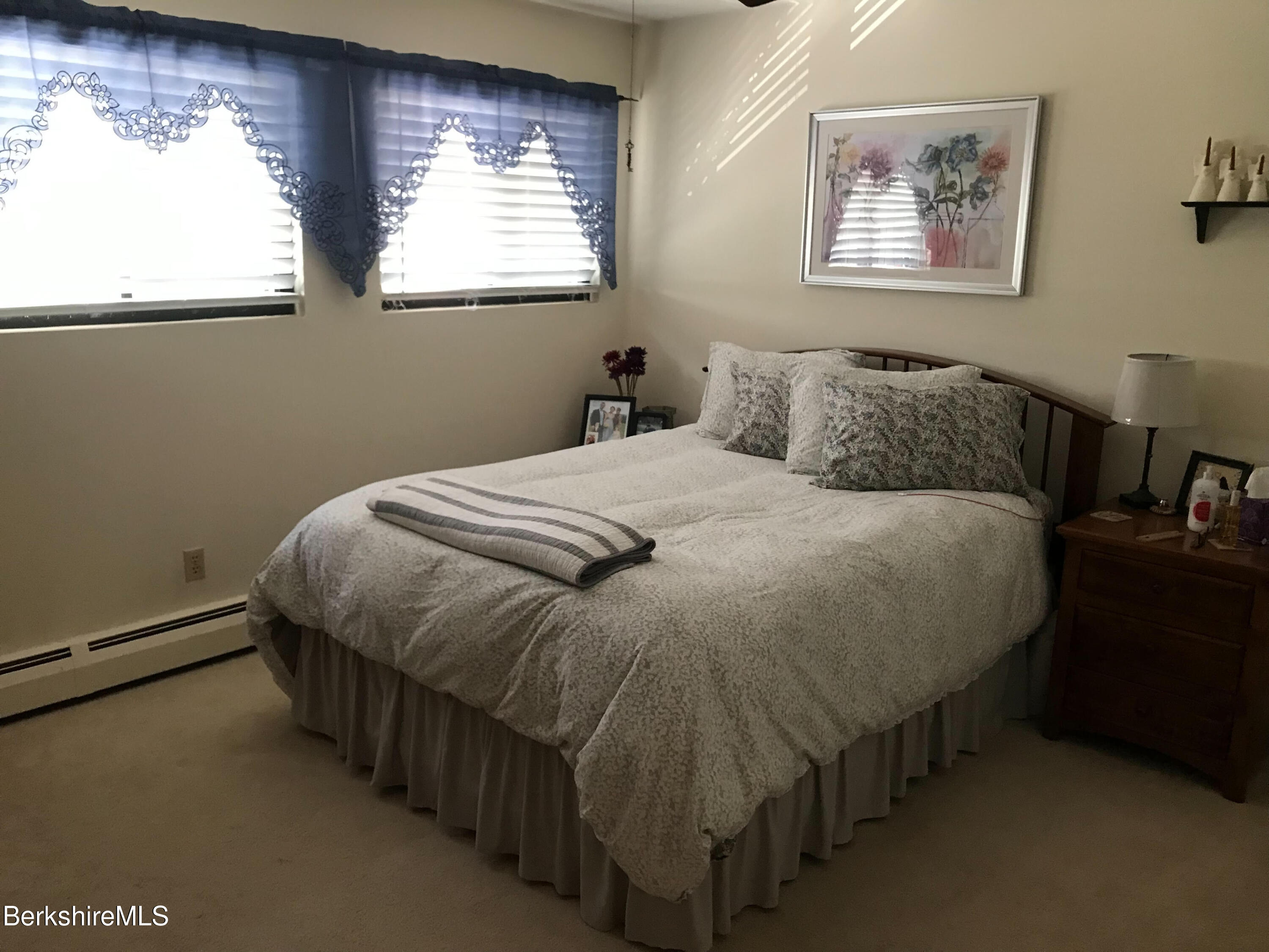 189 Stratton Road, Unit H6 Williamstown, MA 01267 - Photo 7 of 14 Master Bedroom