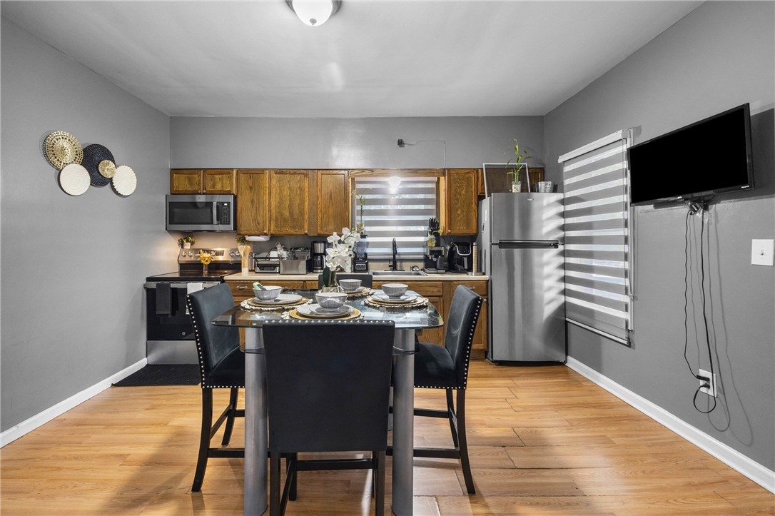 128 Weaver Street Rochester, NY 14621 - Photo 9 of 21 Gallery Image 9