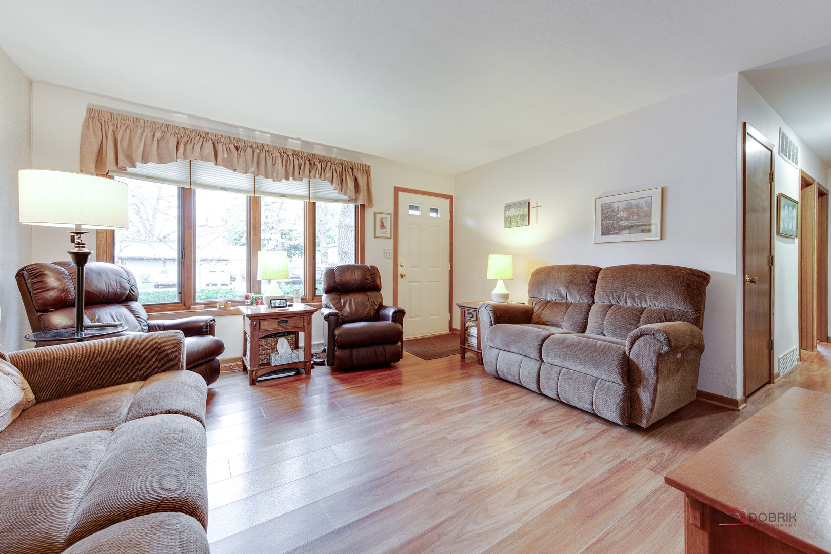 3425 Stonegate Road Waukegan, IL 60087 - Photo 3 of 25 Gallery Image 3