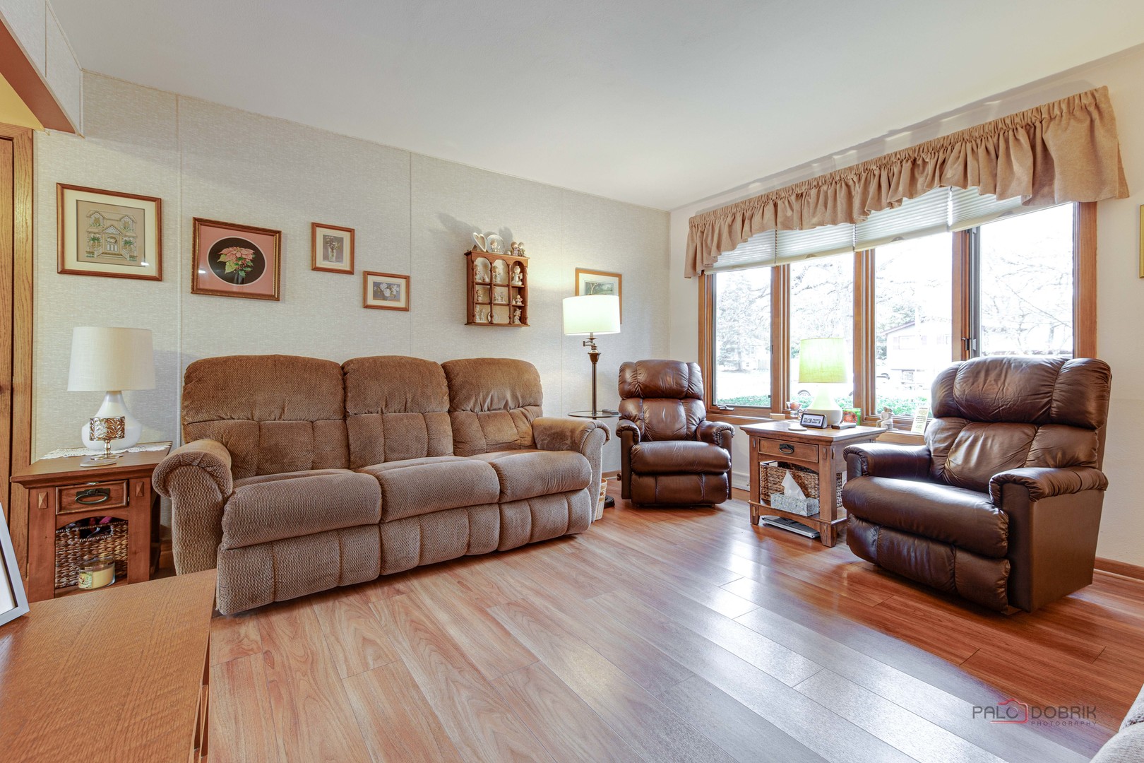 3425 Stonegate Road Waukegan, IL 60087 - Photo 5 of 25 Gallery Image 5