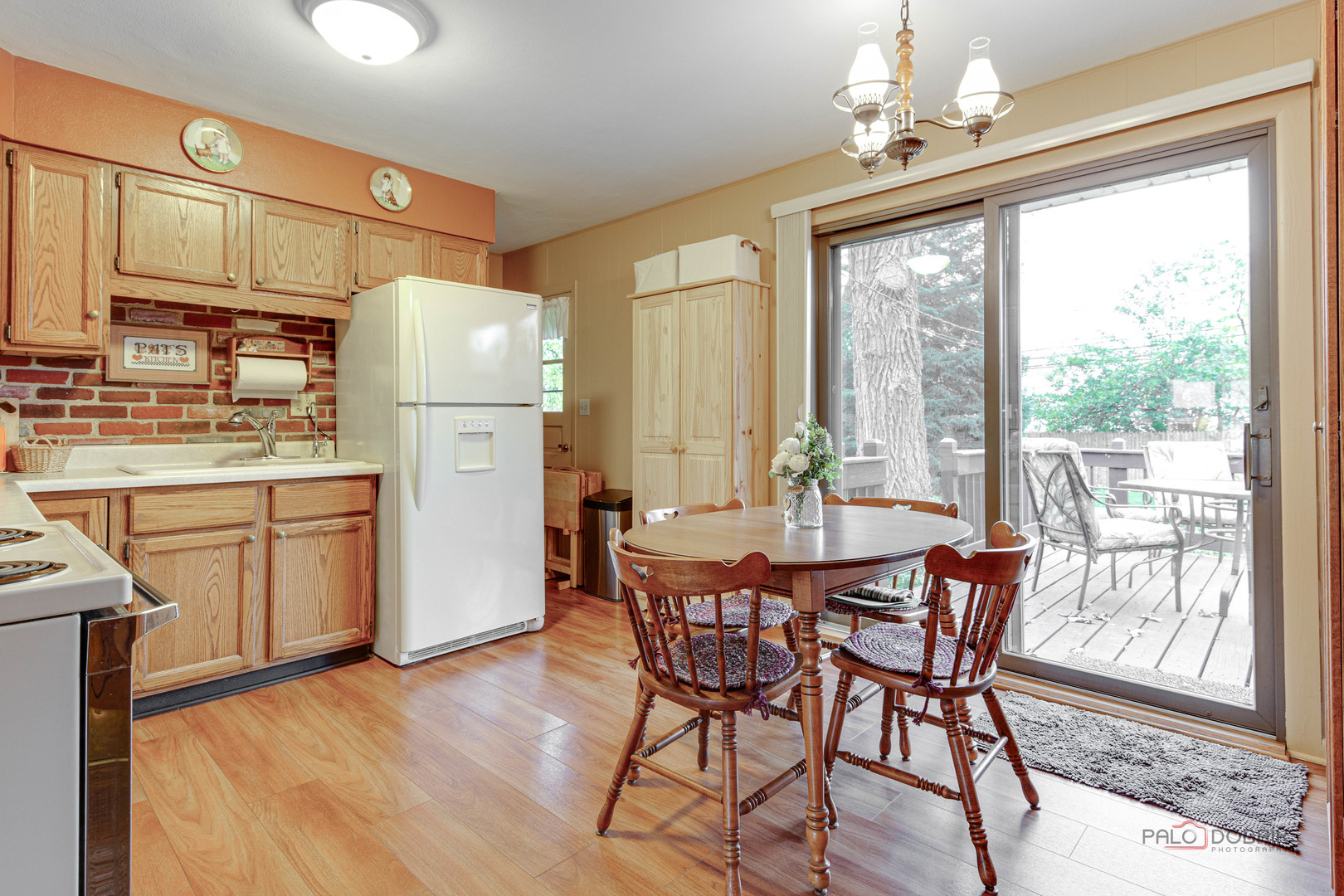 3425 Stonegate Road Waukegan, IL 60087 - Photo 6 of 25 Gallery Image 6