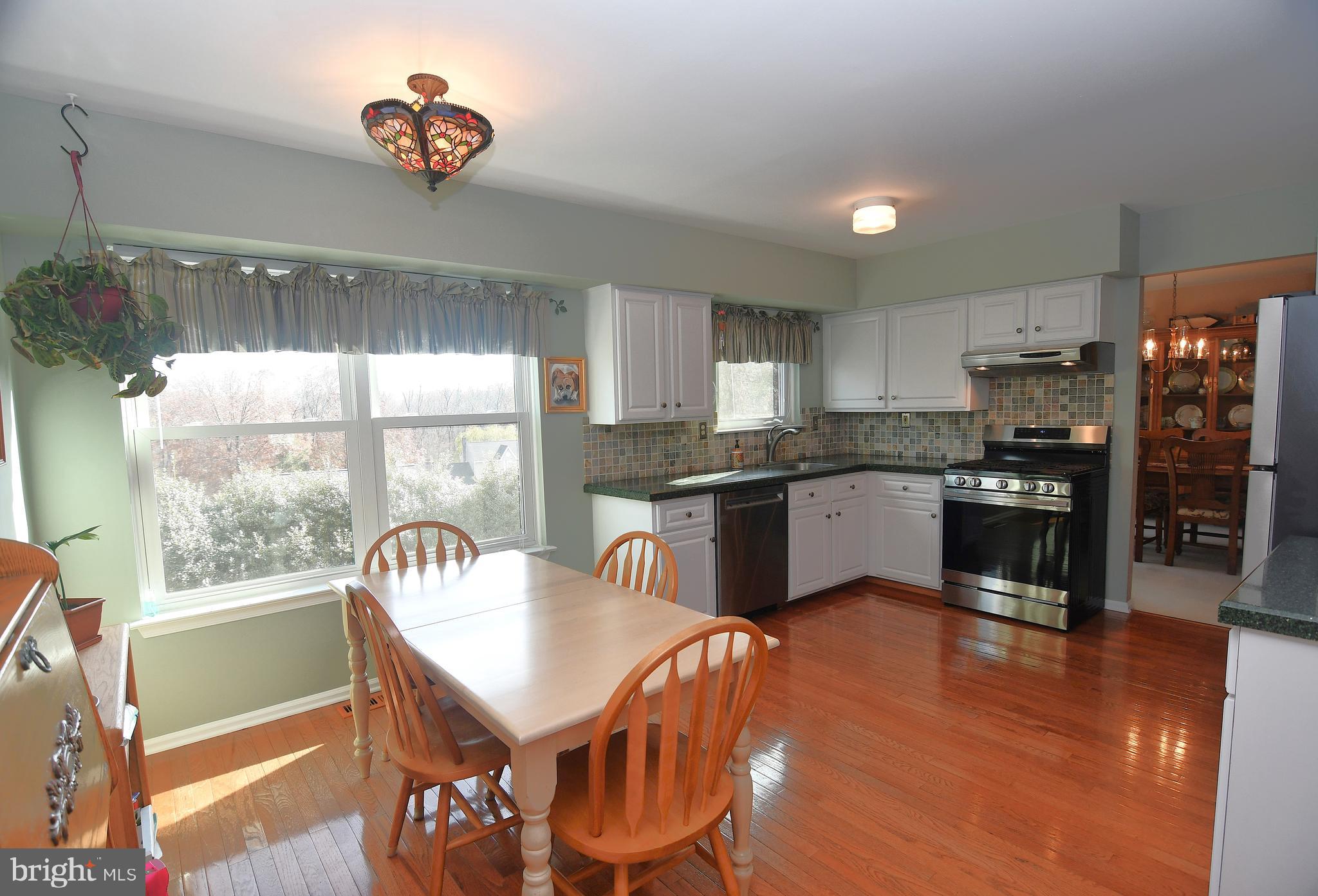 536 Waltham Lane Perkasie, PA 18944 - Photo 12 of 38 Gallery Image 12