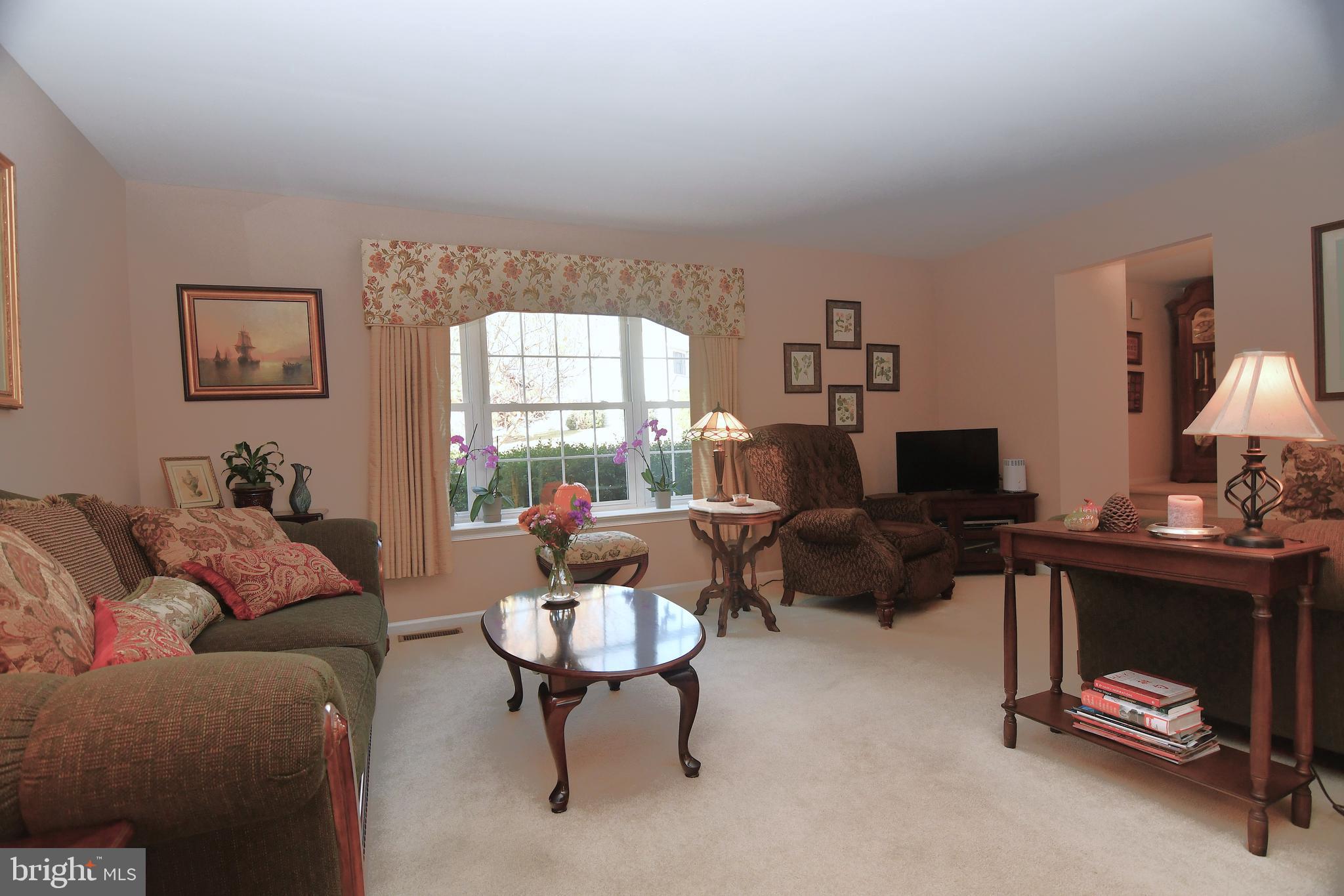 536 Waltham Lane Perkasie, PA 18944 - Photo 6 of 38 Gallery Image 6