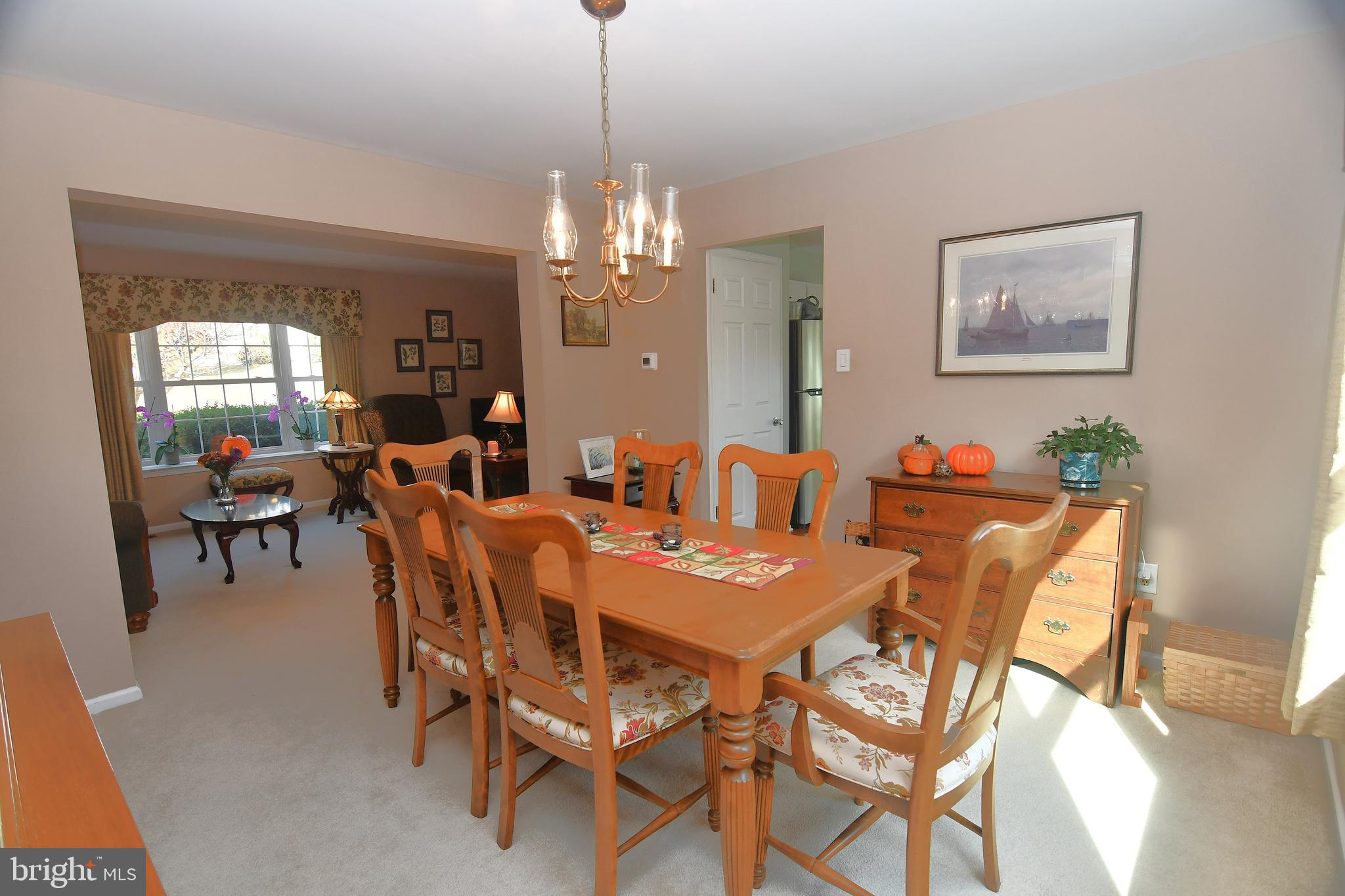 536 Waltham Lane Perkasie, PA 18944 - Photo 7 of 38 Large Formal Dining Room