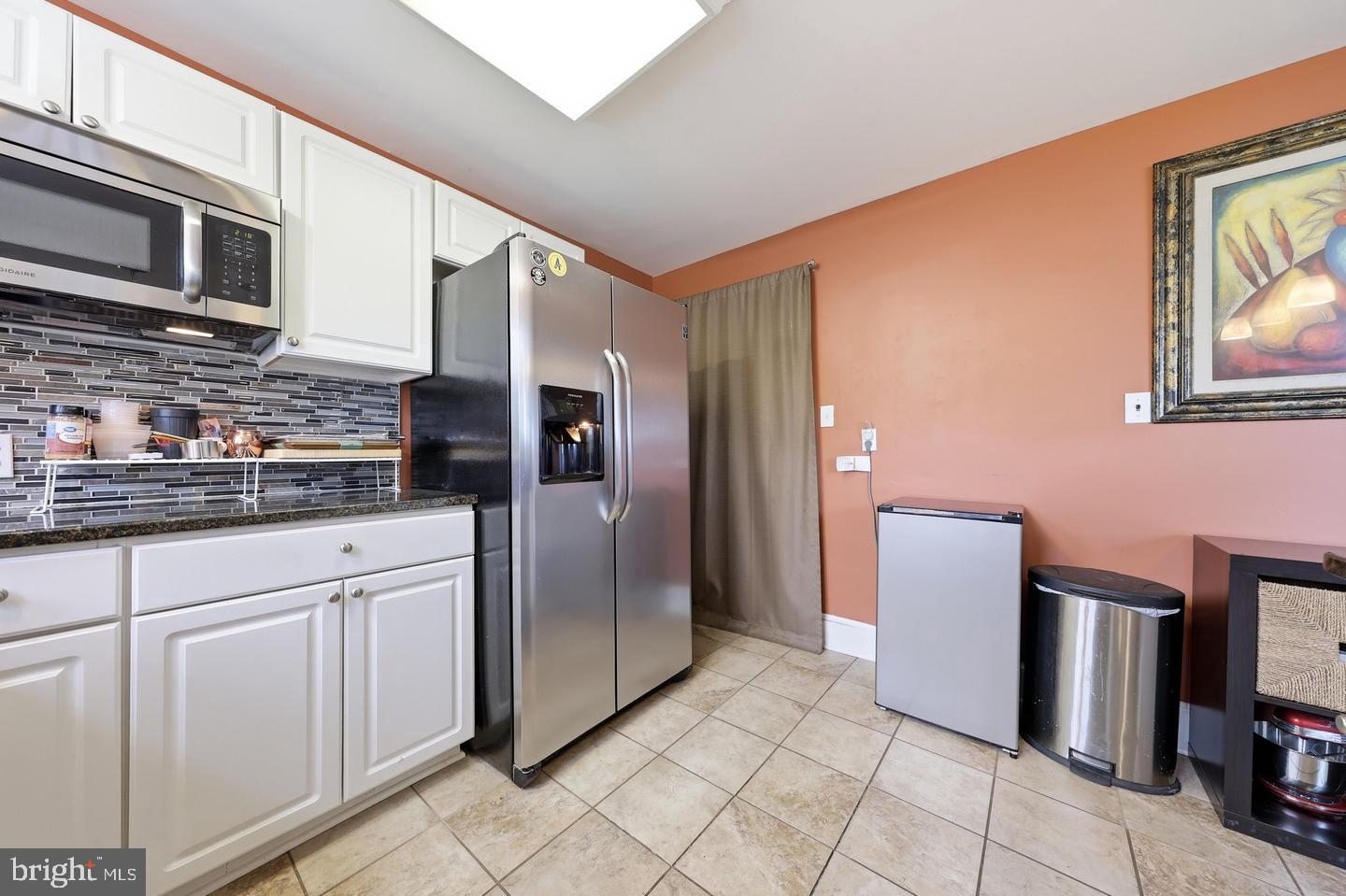 25327 Highfield Road Cascade, MD 21719 - Photo 12 of 52 Kitchen